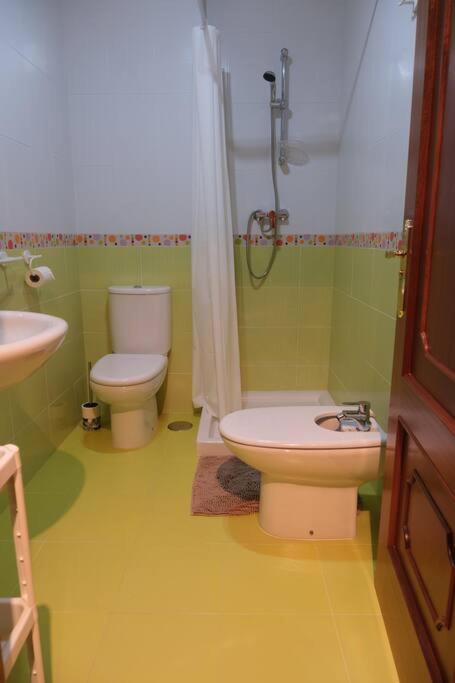 Precioso Piso En San Ciprian Appartement Buitenkant foto
